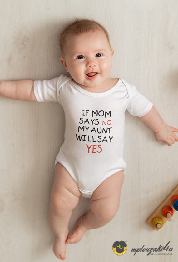 My-aunt-say-yes-bw