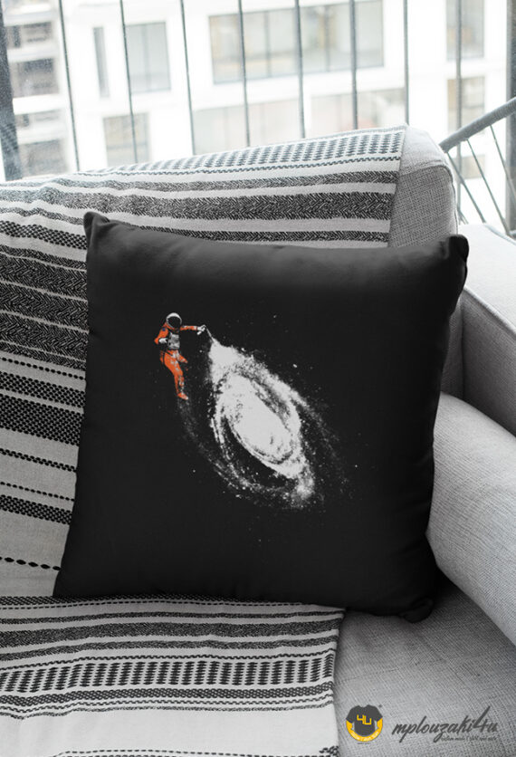 astronaut-spray-p