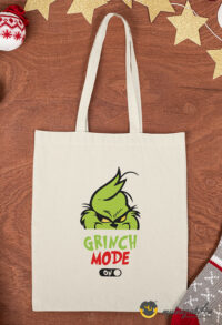 Grinch-mode-on-bagBeige