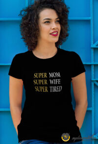 super-family-mom-b