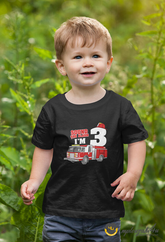 Firetruck-Birthday-boy-kb
