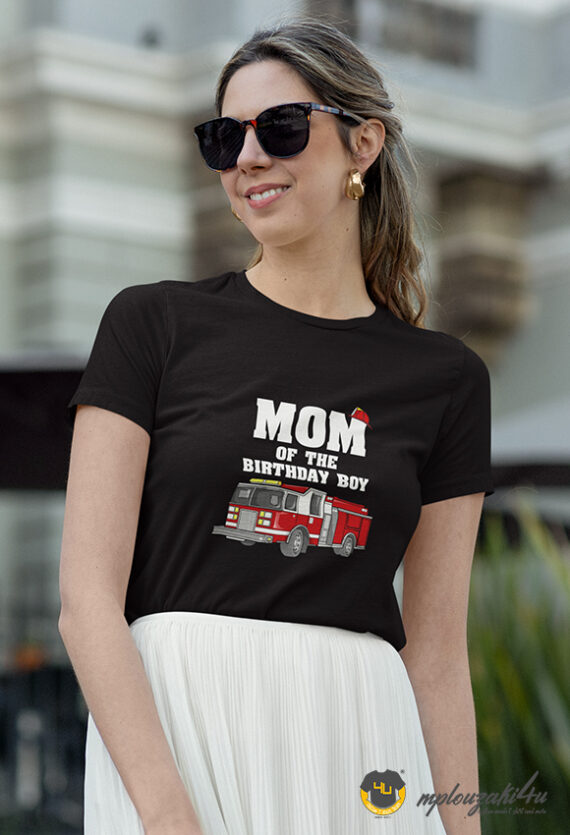Firetruck-birthday-mom-b