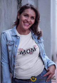 Mom-white